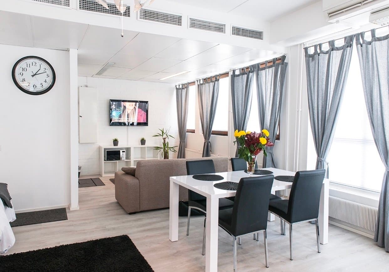 Three-person suite